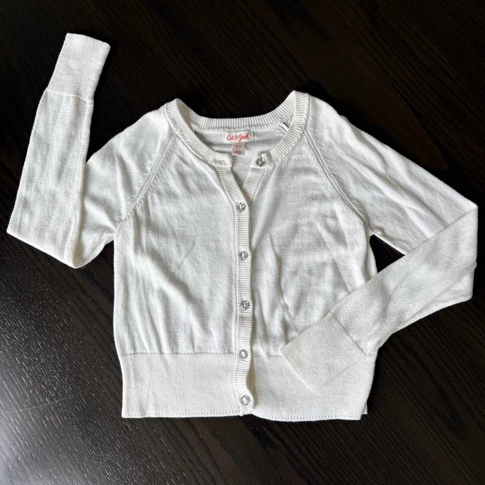 Cat & Jack Cream Button-Up Girls Cardigan M (8)